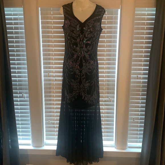 Dresses & Skirts - Floor length 20’s inspired dress